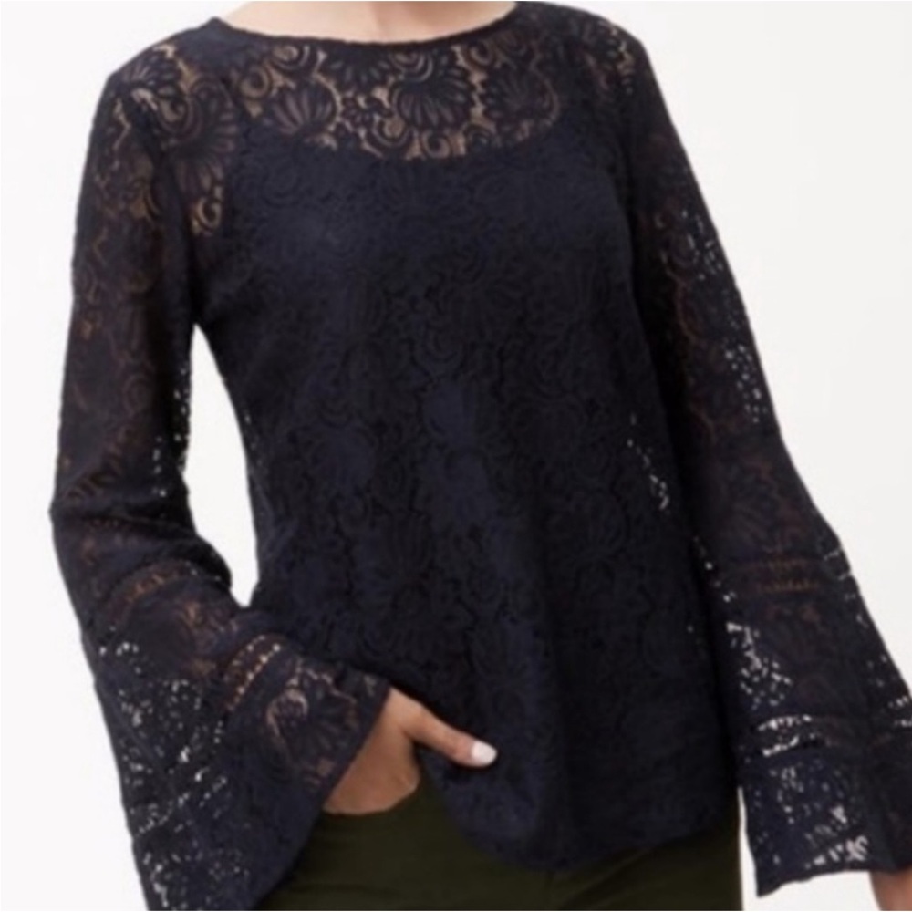 LOFT Floral Mesh Lace Bell Sleeve Flowy Boho Navy Blue Top Blouse Size Small